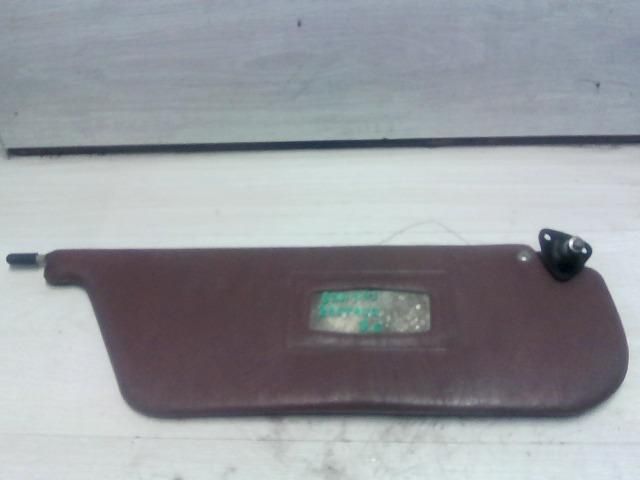 bontott ZASTAVA 101 Jobb Napellenző