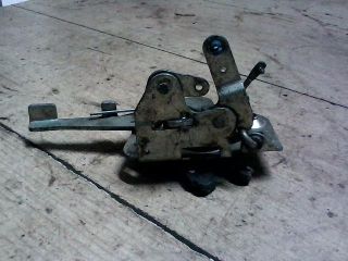 bontott ZASTAVA YUGO Bal első Ajtózár